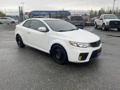 2011 Kia Forte HGS, photo 2